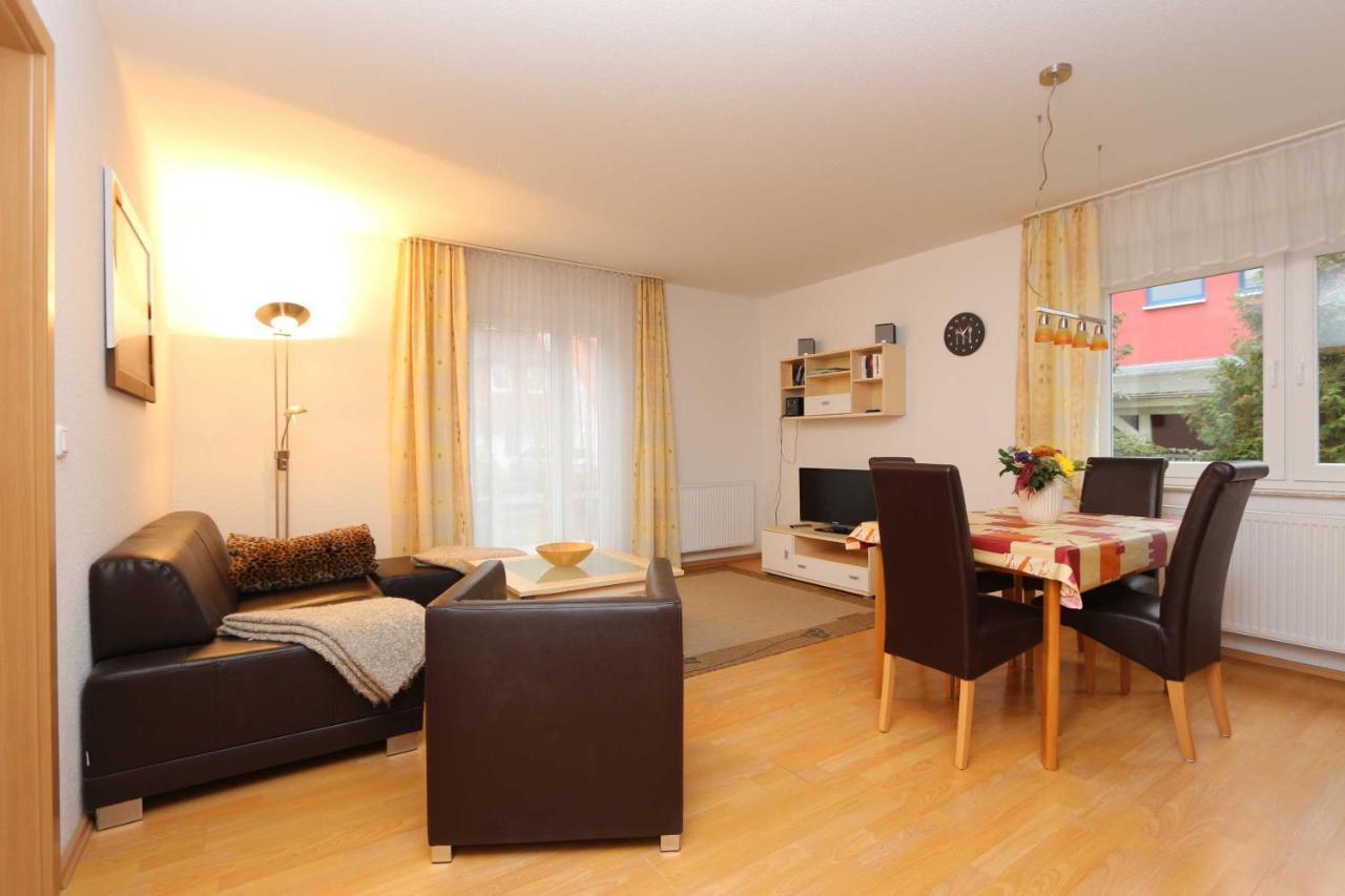 Ferienhaus Ahorn Mit Garten In ซินโนวิทซ์ ภายนอก รูปภาพ
